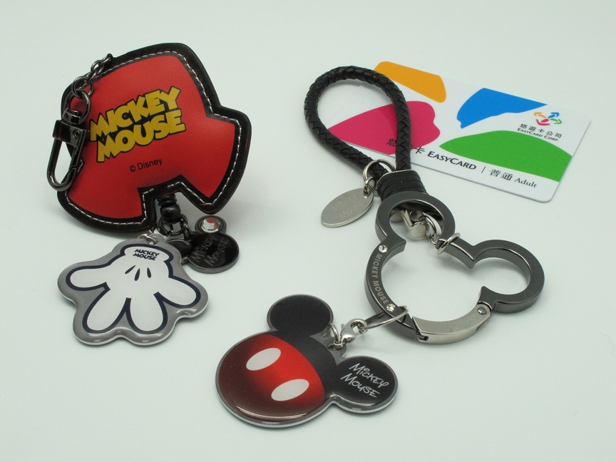 《MICKEY MOUSE悠遊飾品限量版》 帶著米奇到處悠遊